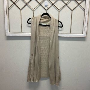 AZIZ size XL cream color cardigan